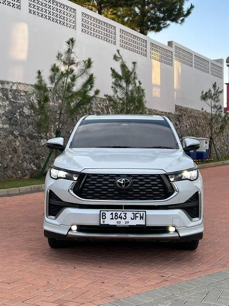 Ter Nyaman Ter Irit pake Innova Zenix Q Hybrid Modelista AT 2024 Putih