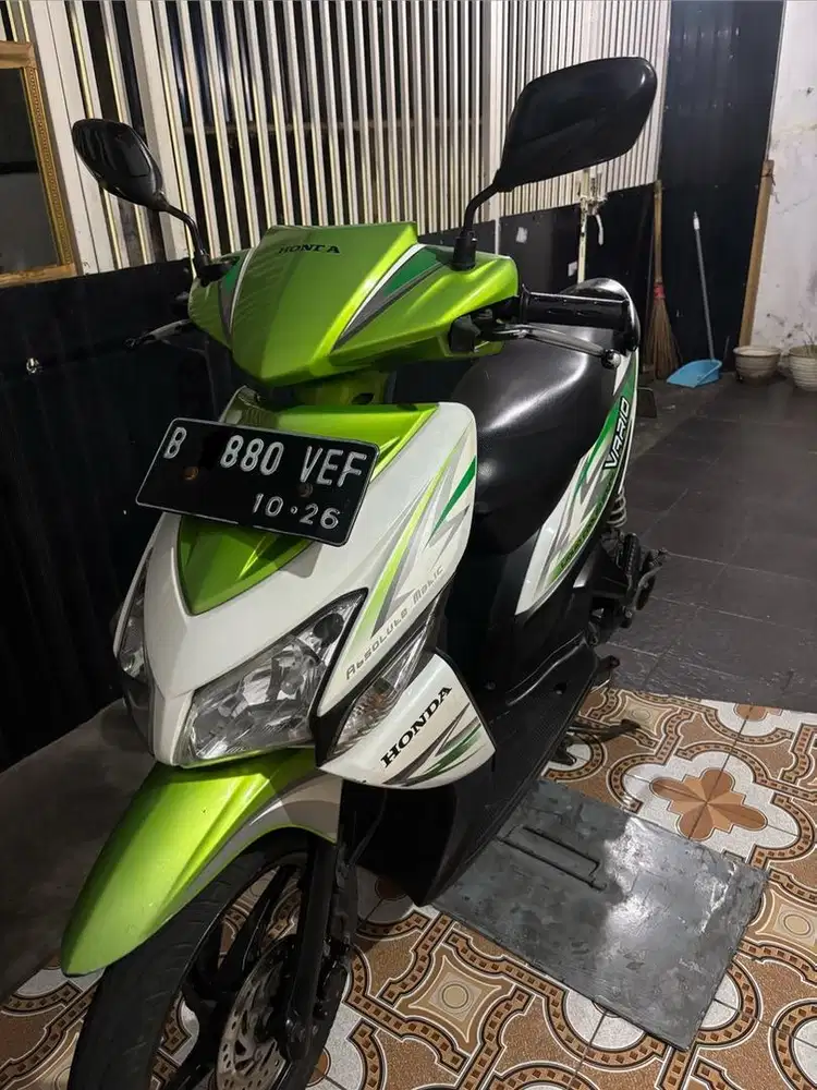 Dijual motor pemakaian pribadi / Pajak On panjang