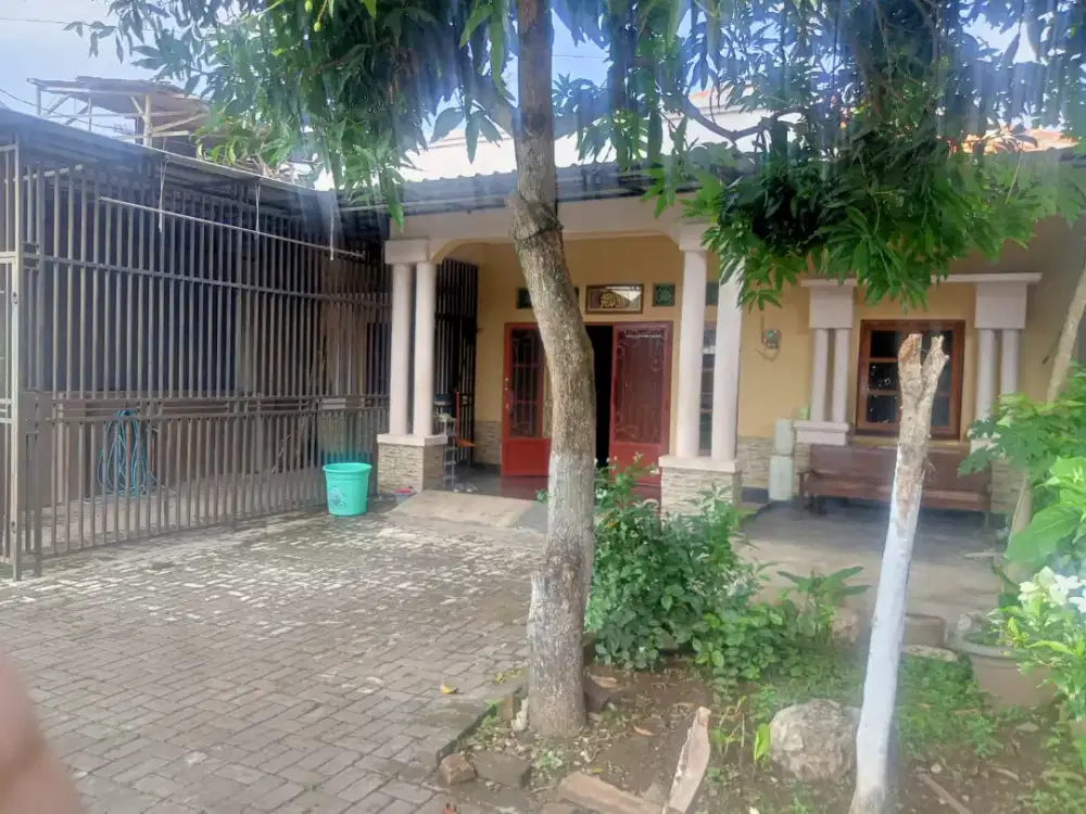 rumah bagus siap huni, bebas banjir, akses masuk mobil