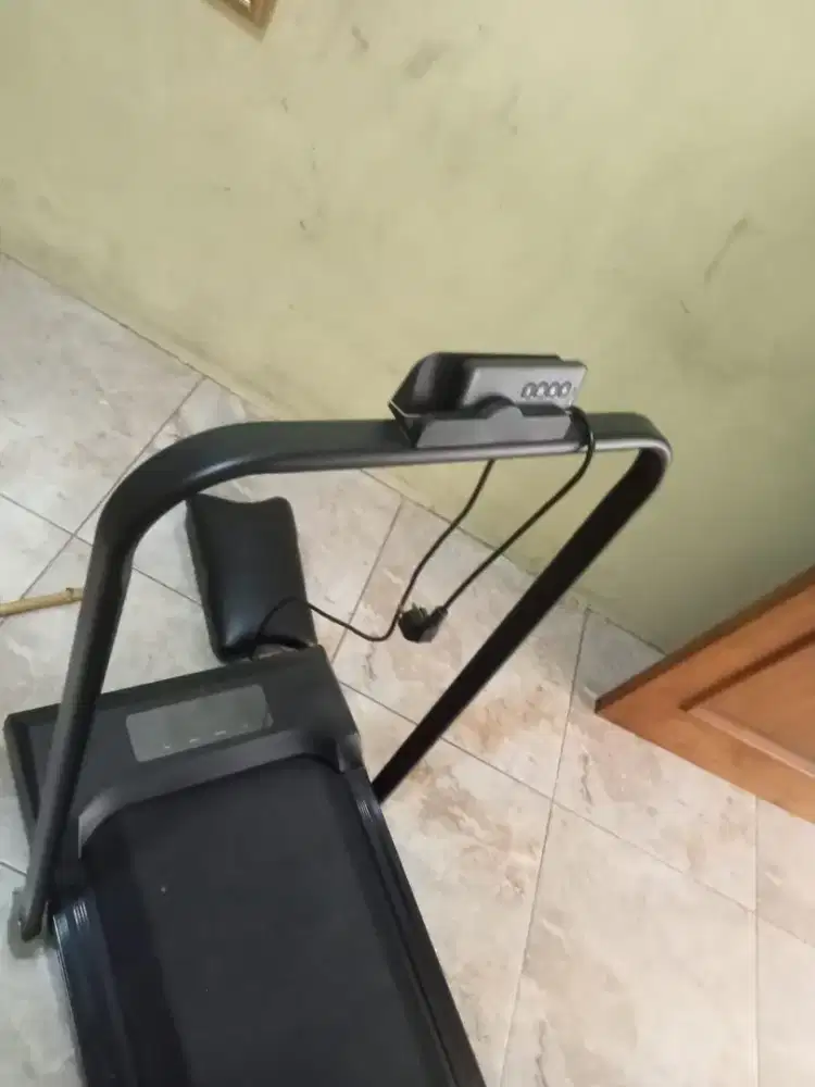 Jual treadmill elektrik masih bagus normal