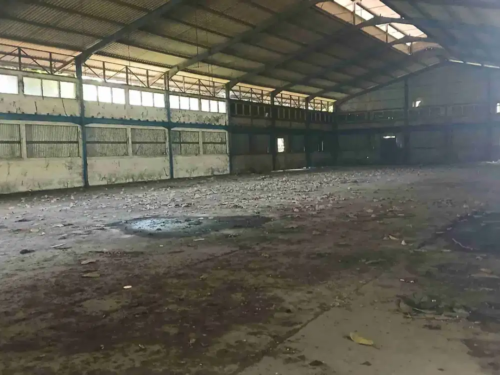 Gudang Dijual Pinggir Jalan Raya Narogong Bekasi Harga Bagus