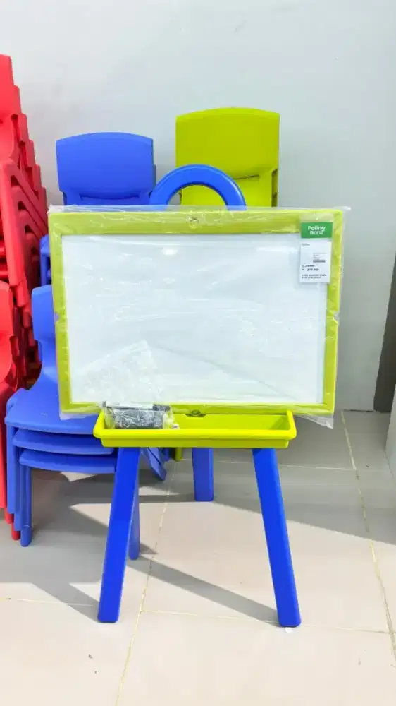 Papan tulis anak minimalis