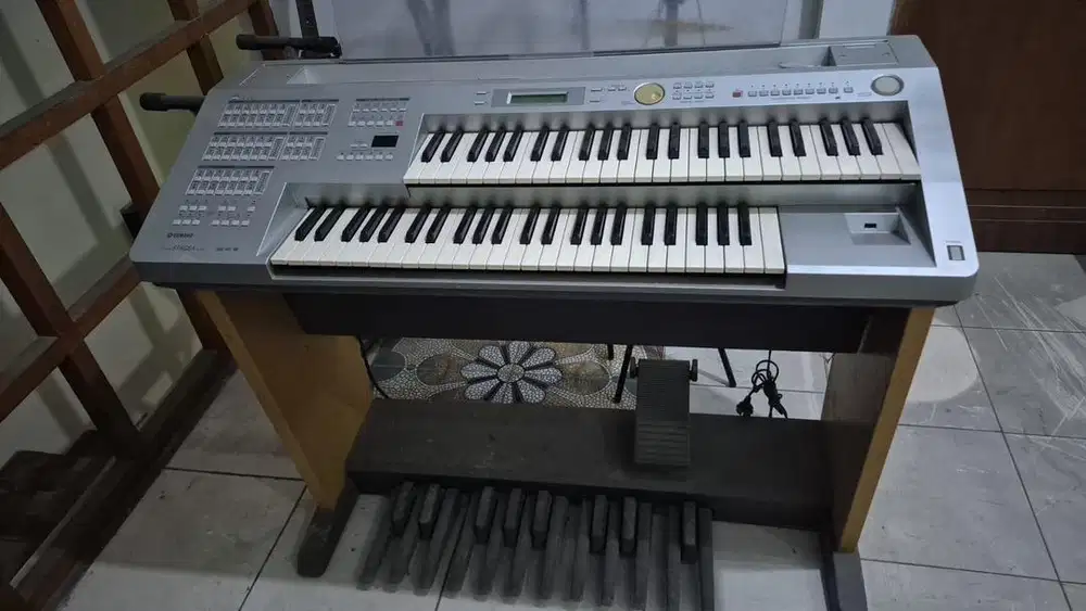 Electon ELB 01 Yamaha