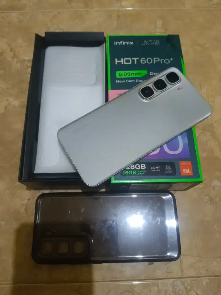 Jual Infinix Hot 60 pro plus ram8/128 mulus segel lengkap
Garansi on