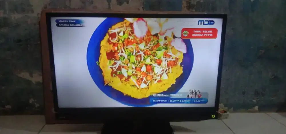 Toshiba LED TV 32 inch type 32P1400VJ