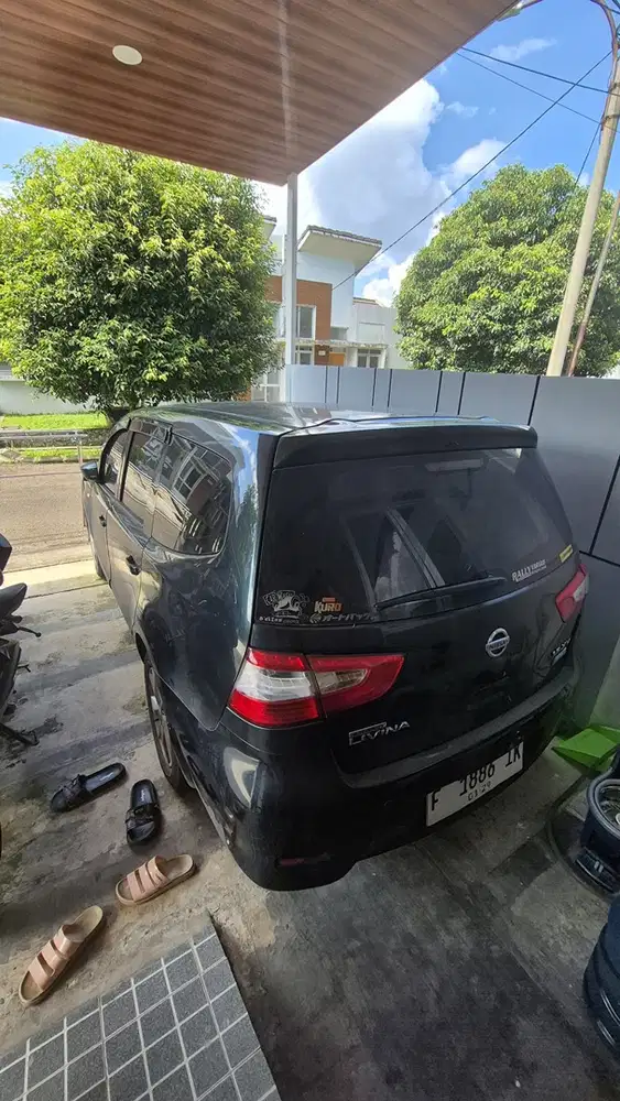 Nissan Grand livina 2013 Bensin