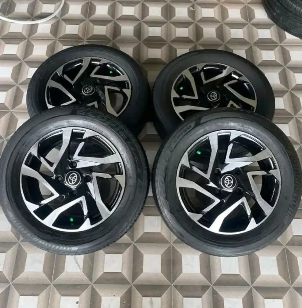 4pcs Velg Avanza Veloz