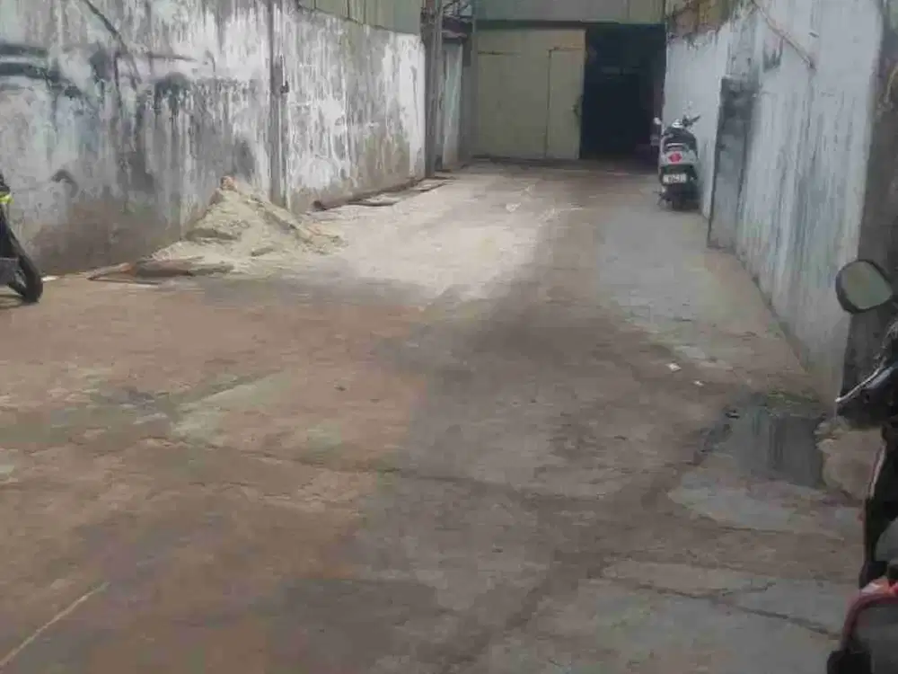 gudang /workshop area kapuk kamal jual cepar murah tidak jauh dari njop