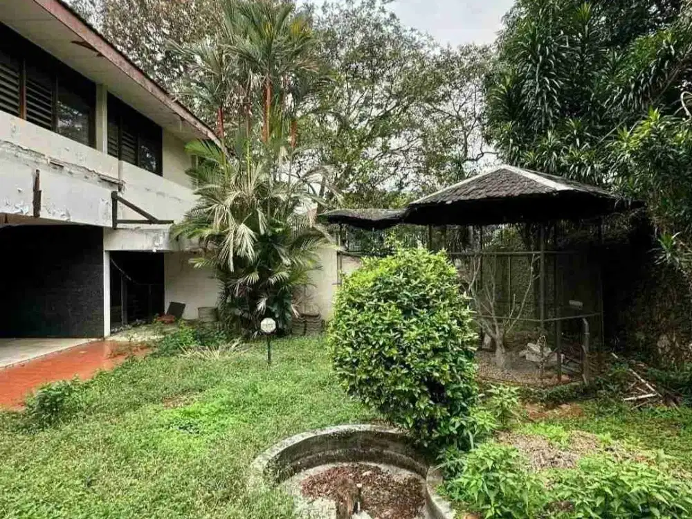 rumah lama 2 lantai hitung tanah selangkah ke jalan arteri pondoh indah