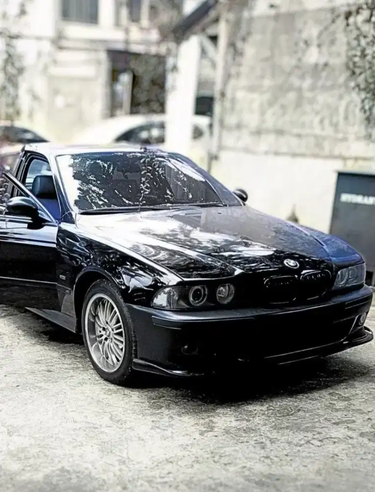 Jual Satu set Engine BMW E39 M54 2003