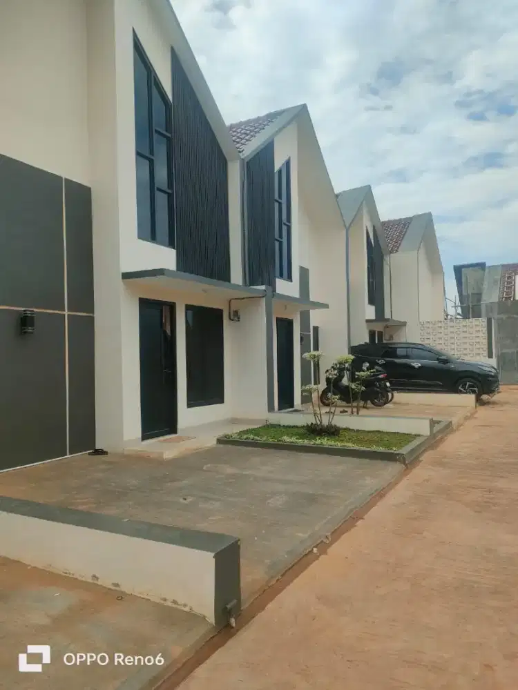 Rumah Scandinavian mezanine akses mobil 3 menit ke pintu Toll