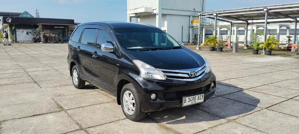 Toyota Avanza G 1.3 manual promo menarik TDP 10% 2015