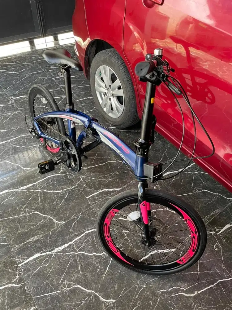 Sepeda lipat avand chesterr