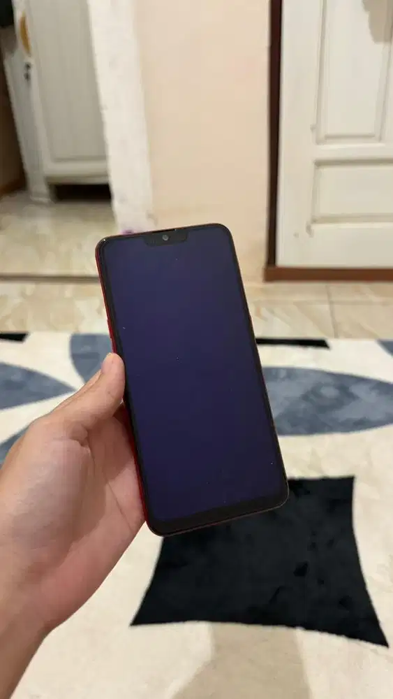 Oppo A5s warna merah