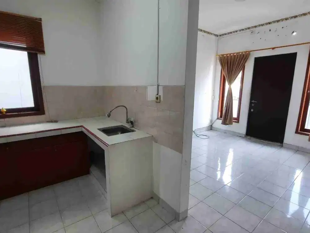 Rumah flat jatipadang pasar minggu KT2+1 48jt/thn