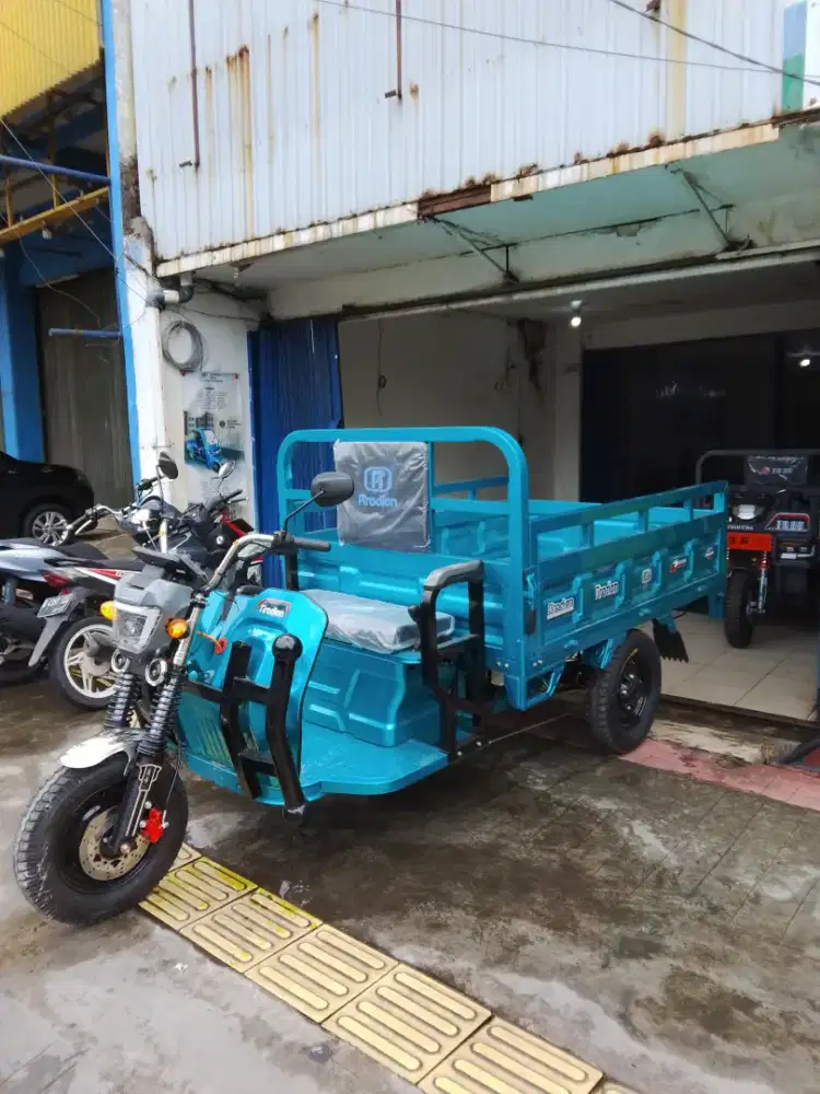 Arodian motor listrik roda 3