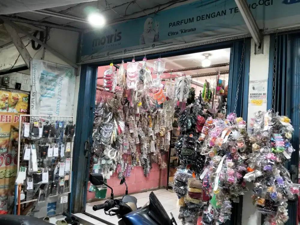 Dibutuhkan karyawati