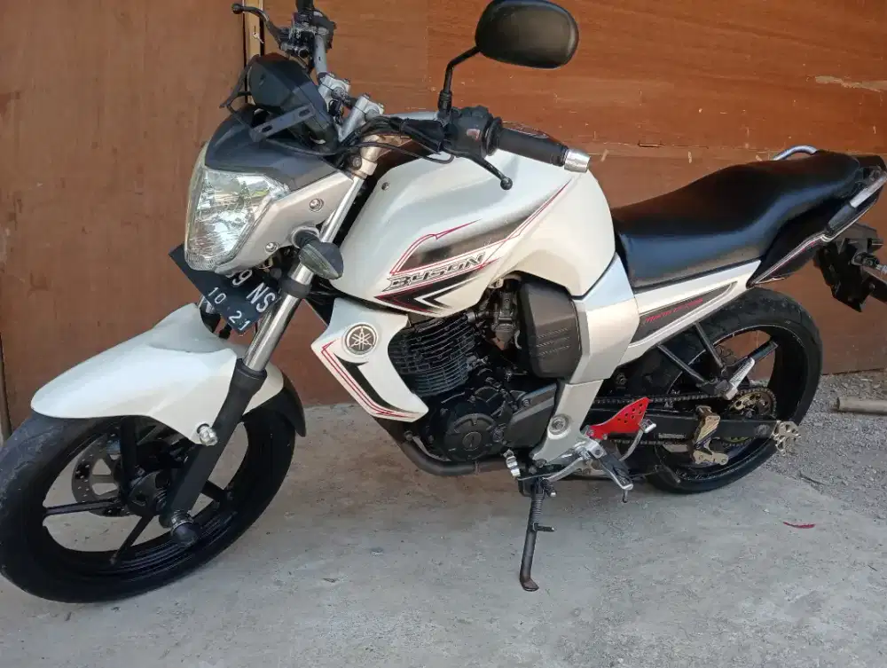 Dijual cepat Yamaha Byson