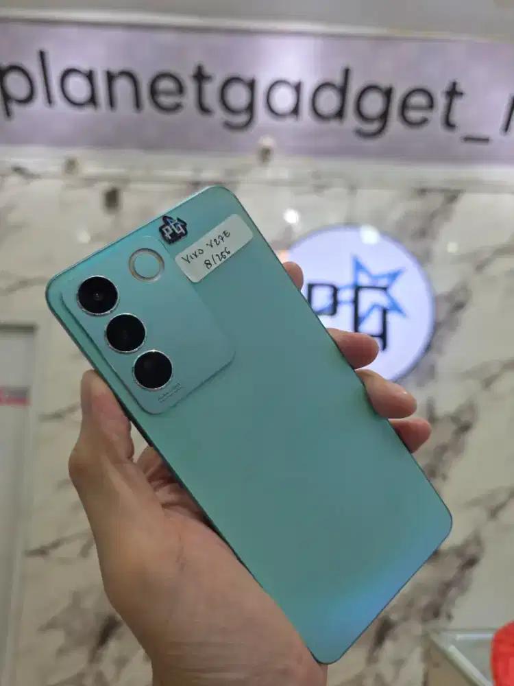 Vivo v27e 8/256