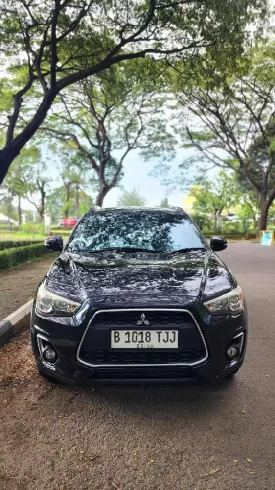 Dp 6jt angs 4,055 x 59!!! Outlander 2014 sunroof panoramic wrn hitam