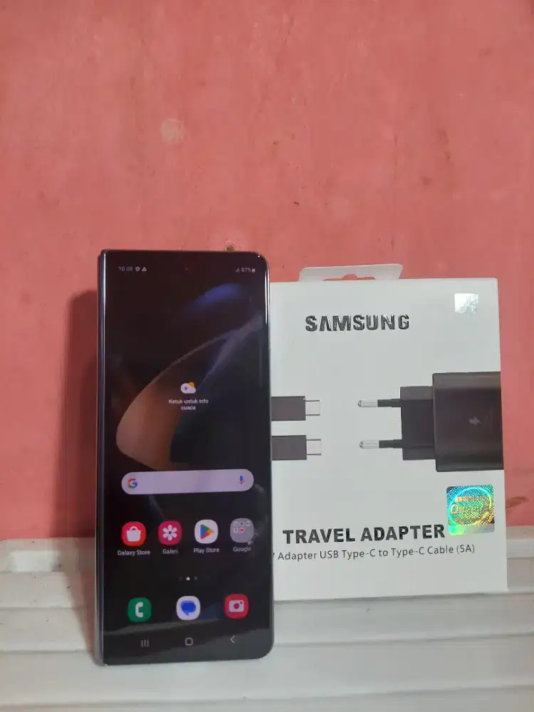 Samsung fold 4 512 hp cas