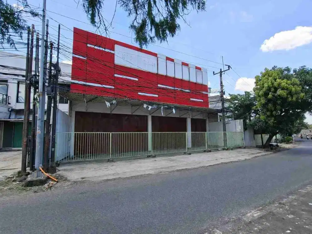 Gudang atau Tempat Usaha di Pinggir jalan Raya Sultan Agung Bekasi