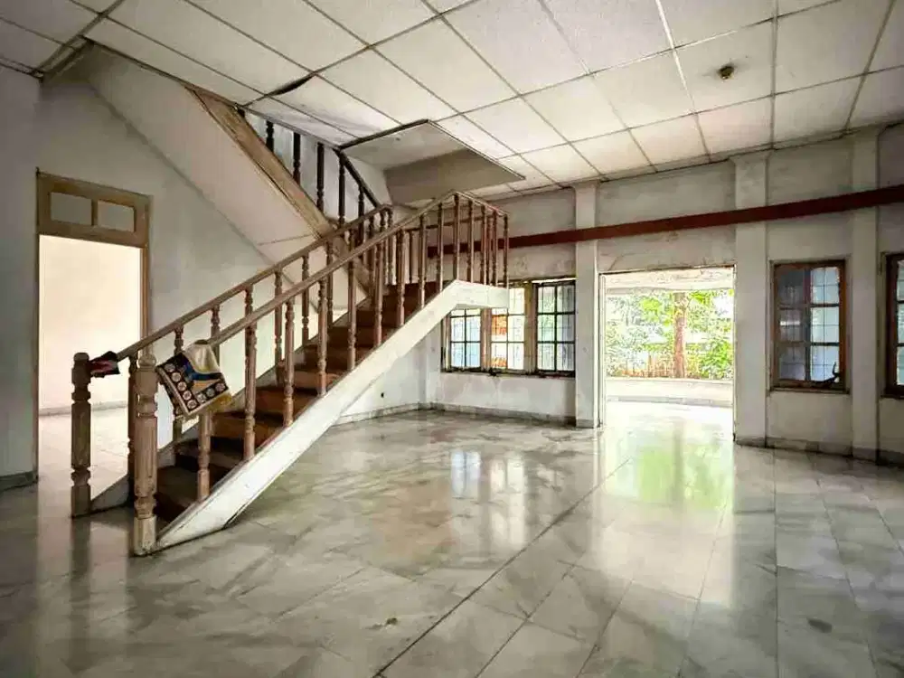 rumah lama hitung tanah area strategis dekat blok M plaza dan MRT