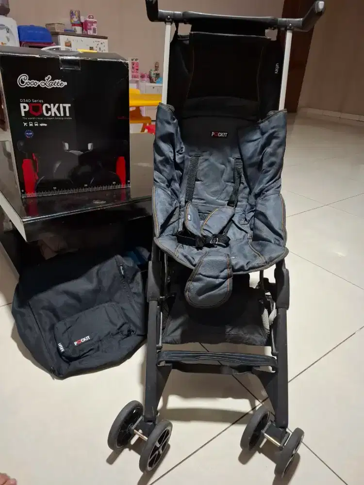 Cocolatte stroller pockit d340