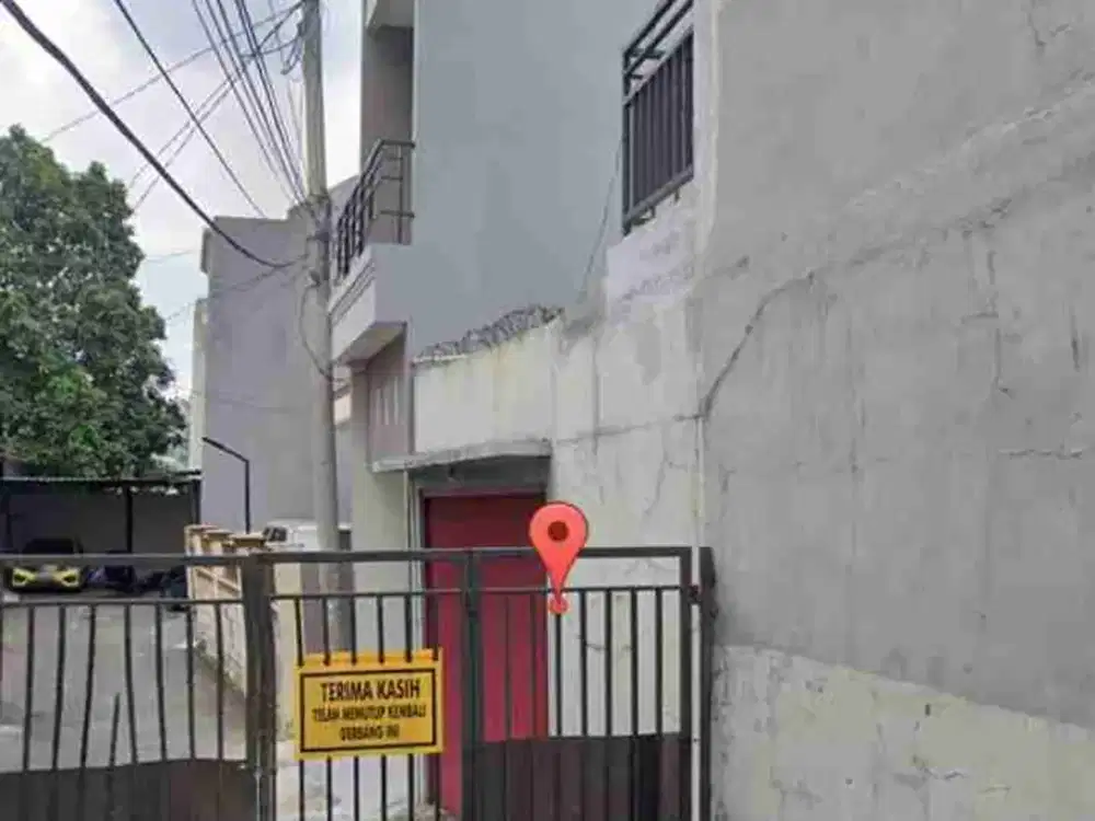 Disewakan Rumah Strategis Siap Huni di Duren Sawit