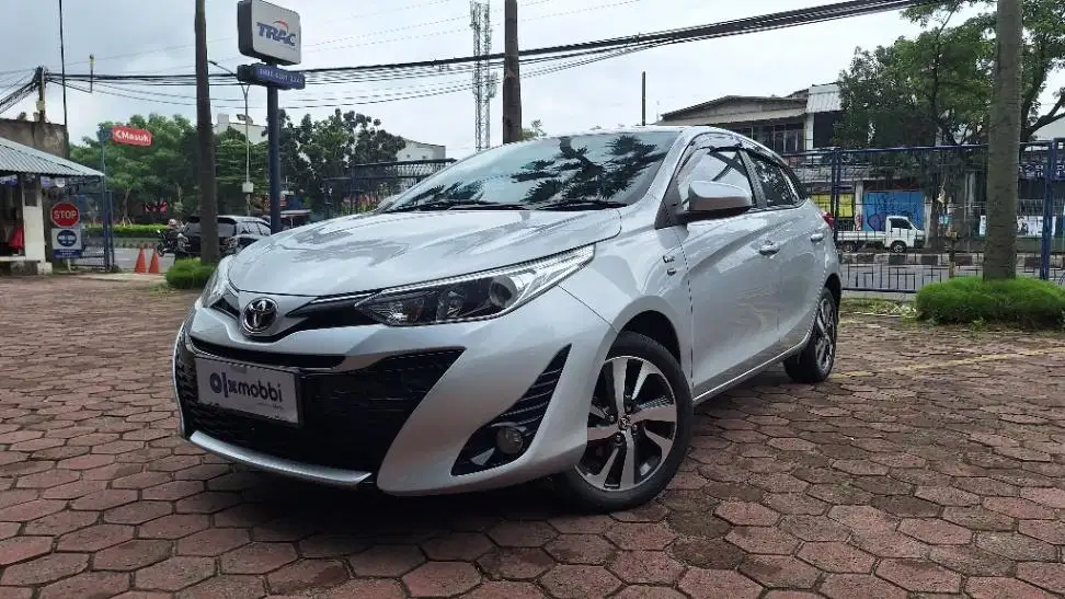 DP MURAH Toyota Yaris 1.5 G Bensin-AT 2018 Silver CNRQB