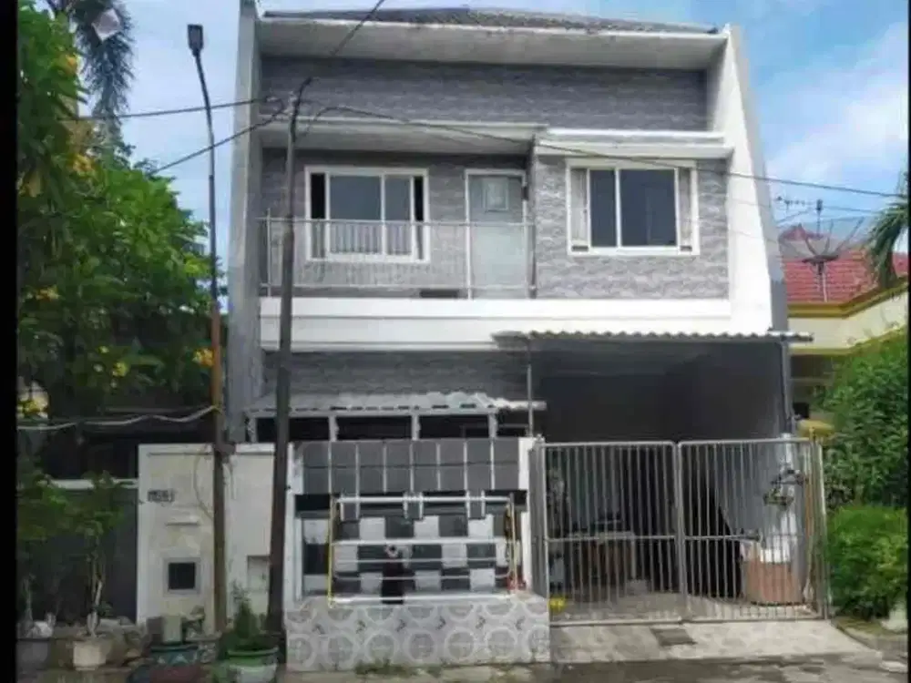 Dijual Rumah Pantai Mentari 1,5 Lantai