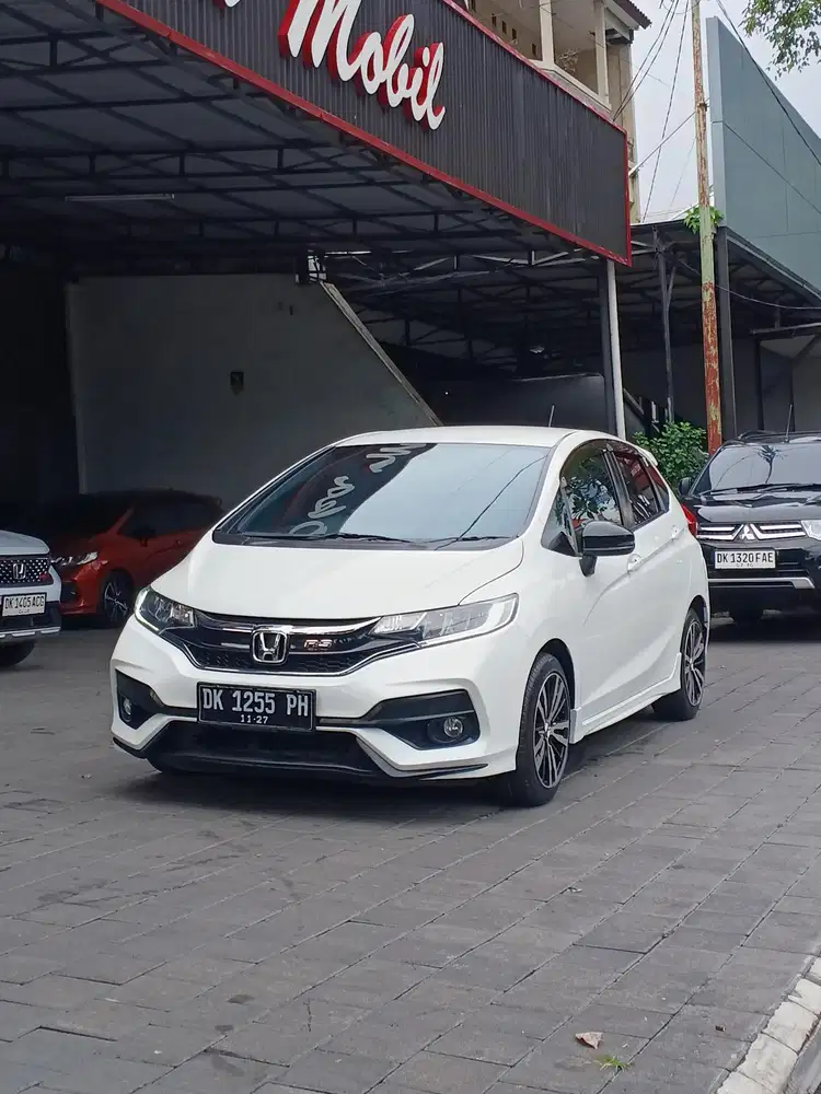 HONDA JAZZ RS MATIC FACELIFT 2017 KM 30 RB ASLI BALI