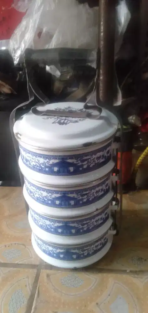 Rantang sayur 4 susun jadul kond bgs spt baru hrg murah sj cpt dpt