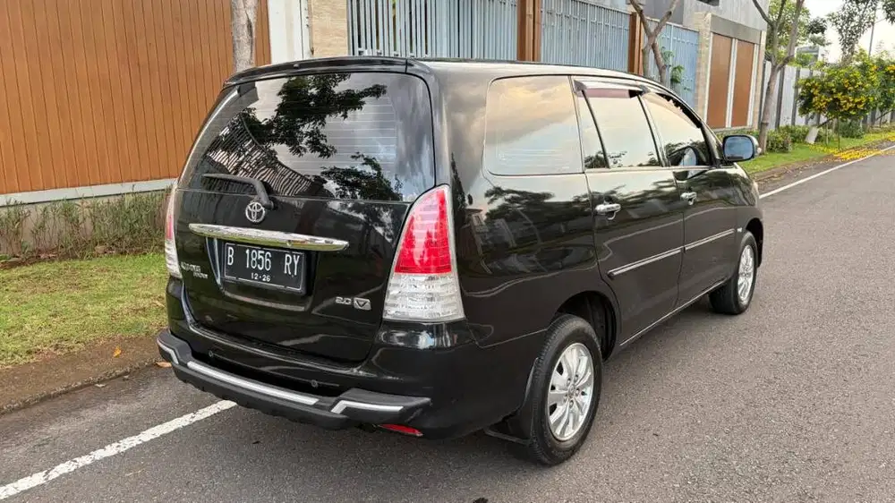 Toyota Kijang Innova 2.0 V AT 2008 A/N Sendiri