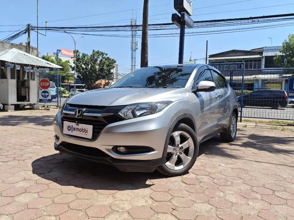 DP MURAH Honda HR-V 1.5 E Bensin-AT 2018 Abu CERMB