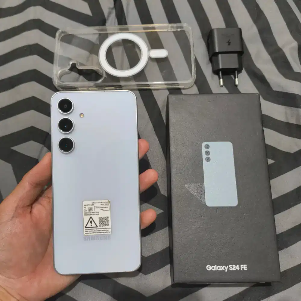 Samsung S24 FE 8/256 SEIN