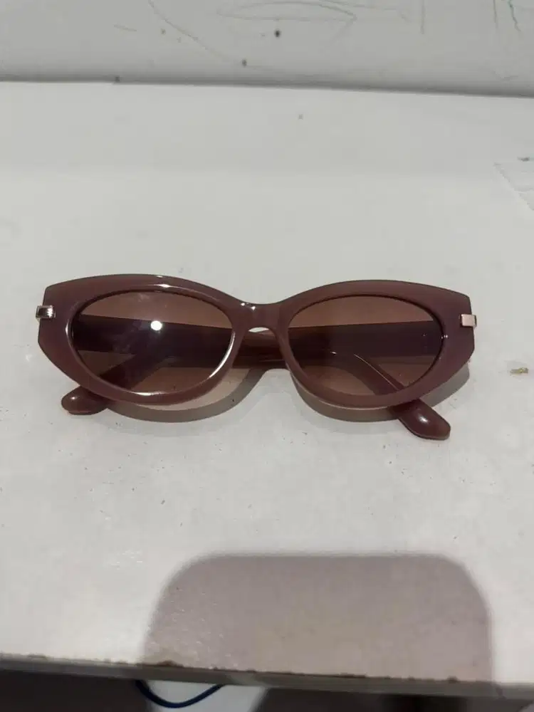 Kaca mata calvin klein