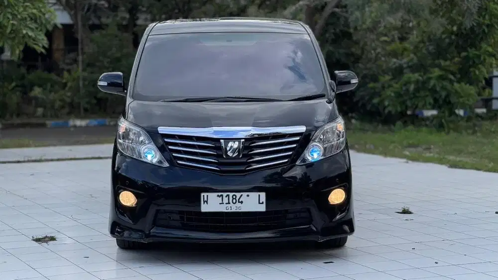 TOYOTA Alphard SC audioless Matic 2010