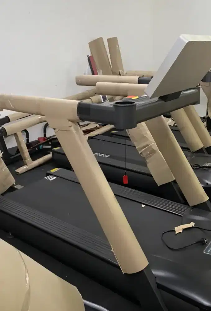 alat alat fitnes kondisi seperti baru