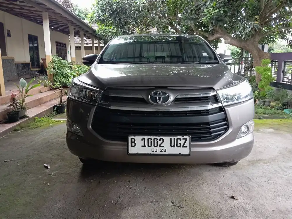 Dijual Cepat Kijang Innova 2016 Tangan Pertama dari Baru, Istimewa!