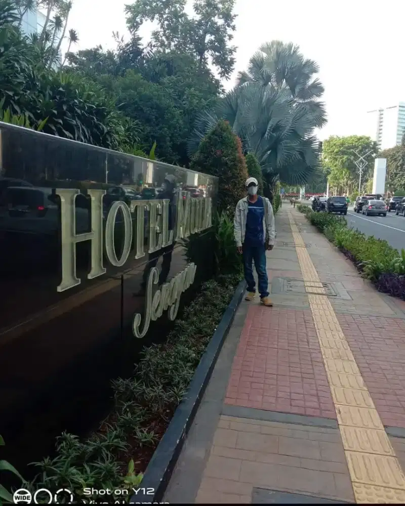 Mencari pekerjaan buruh serabutan