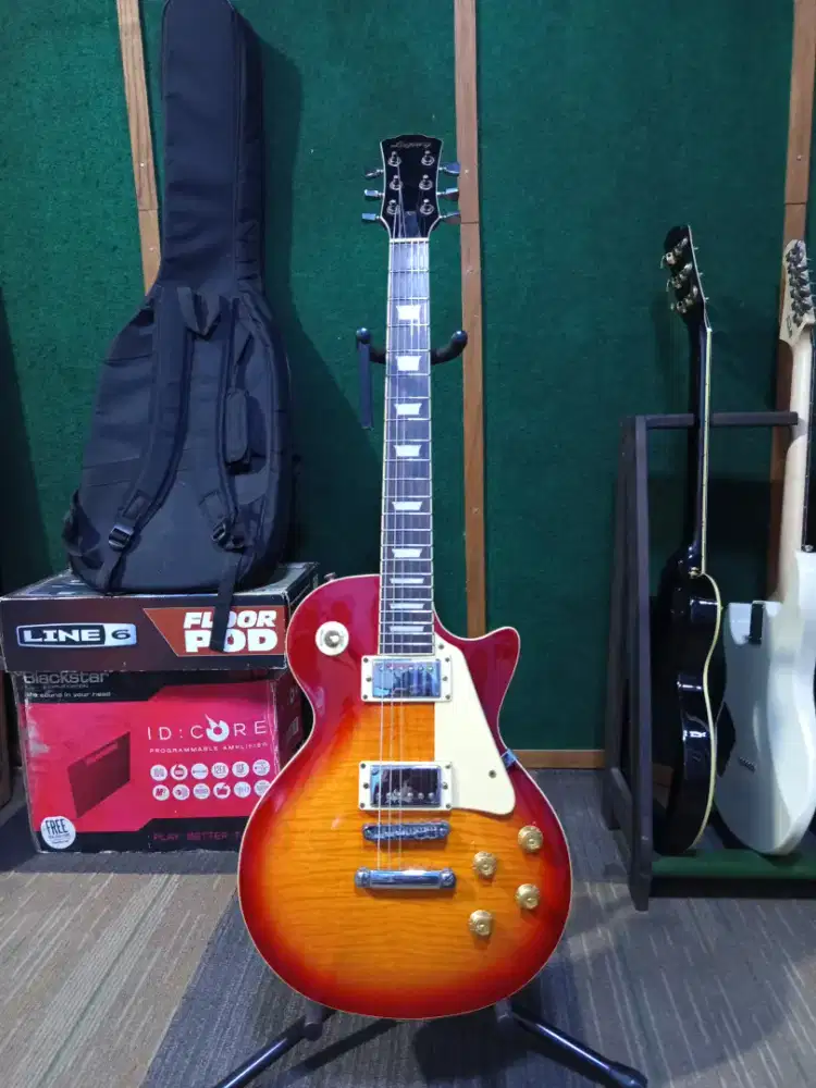 LesPaul legacy LP300 cherry burst