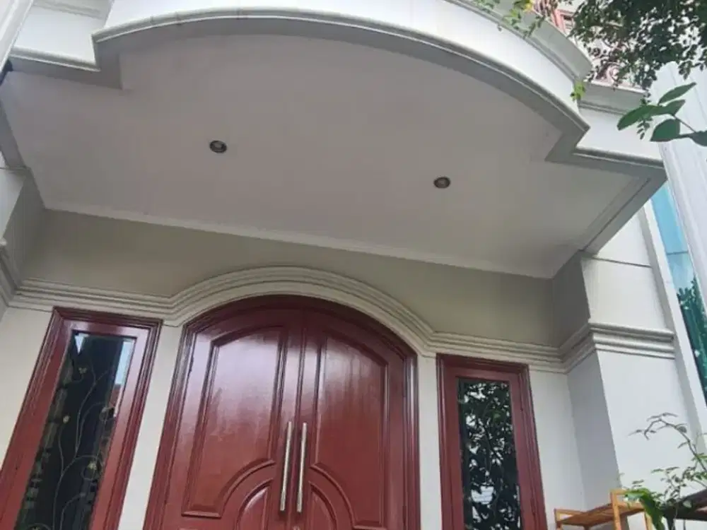 RUMAH 2 LANTAI NYAMAN STRATEGIS, JL LELE, KELURAHAN JATI, RAWAMANGUN, JAKARTA TIMUR