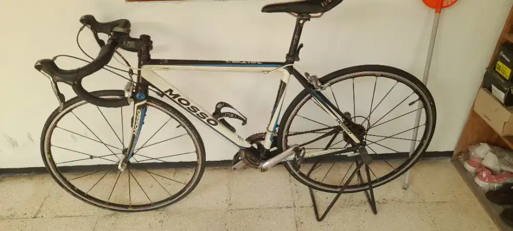 Sepeda roadbike mosso 791tb7