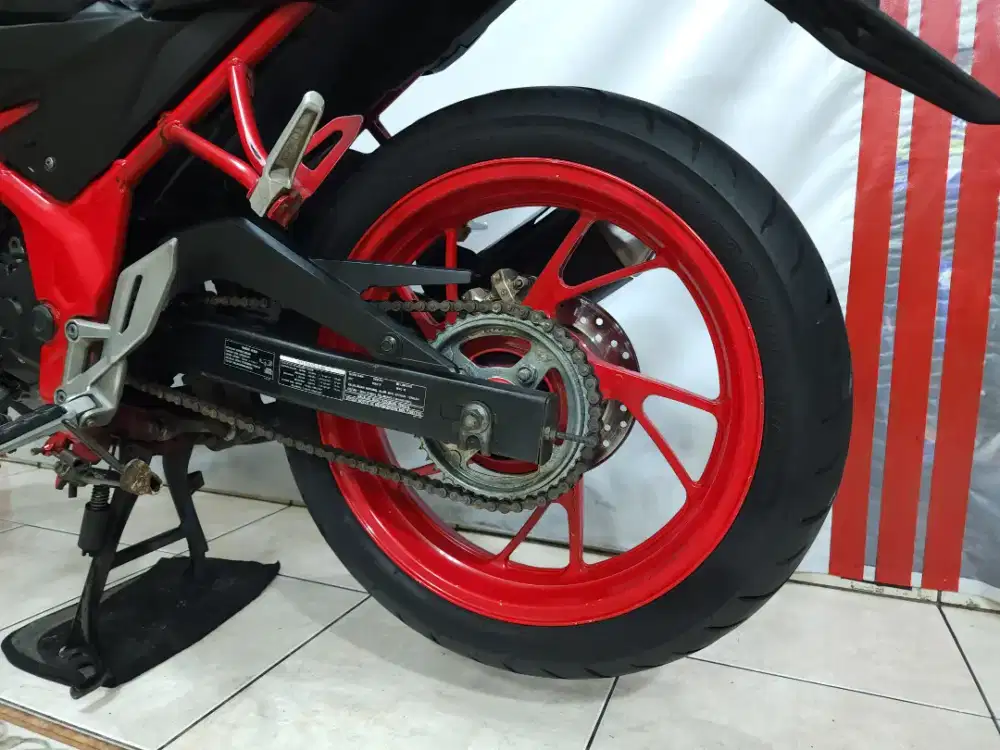 HONDA CB 150 R STREETFIRE SE TH 2016 LOW KM MULUS GRESS CASH / TT