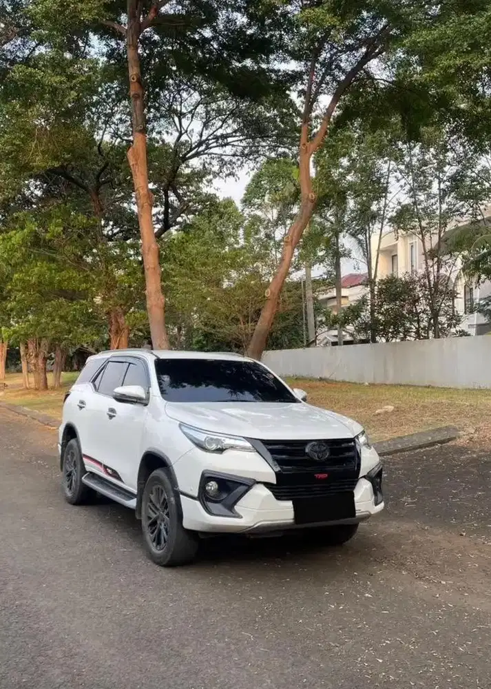Toyota Fortuner TRD Sportivo 2018 KHUSUS PEMAKAI/ Pedangan Jangan chat