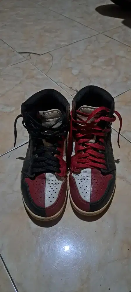 Nike AJ Homage to home