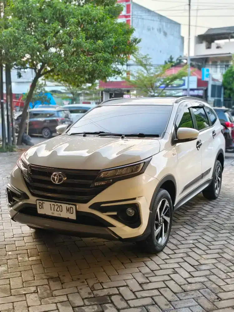 Rush 1.5 GR Manual 2023