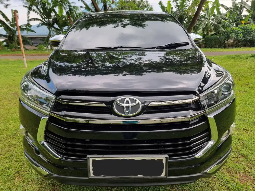 INNOVA VENTURER DIESEL MATIC 2019 BULAN 2 TGN1 KM LOW ORISINILAN MULUS