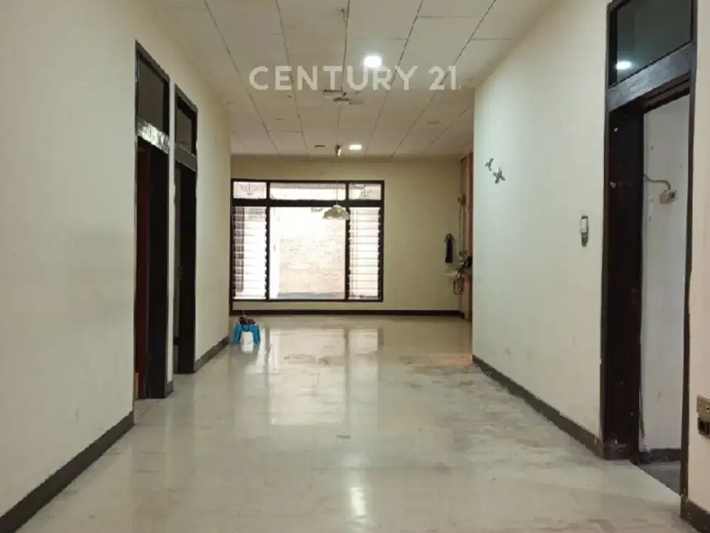 Rumah Di Tengah Kota Bandung